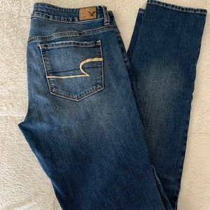 AMERICAN EAGLE - SKINNY STRECH JEANS SIZE 8 LONG